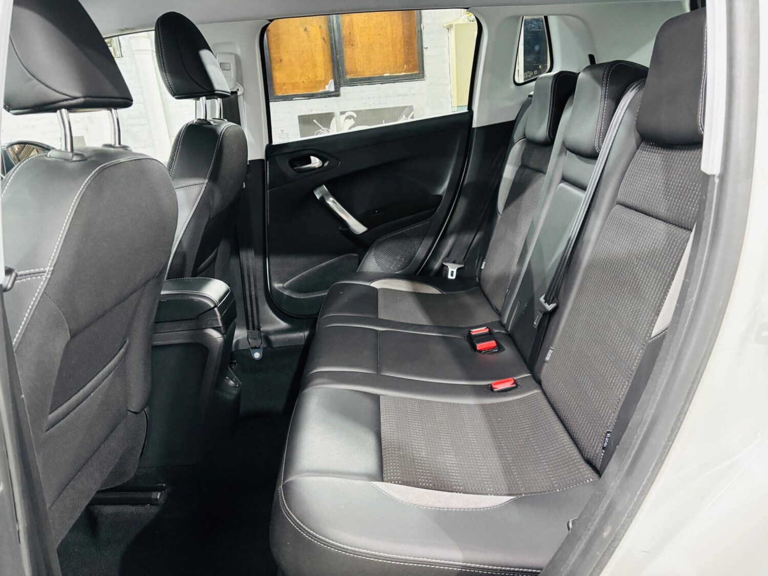 Used Peugeot 2008 2016 for sale - 77586199: Photo 16