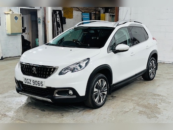 Used Peugeot 2008 2016 for sale - 77586199: Photo