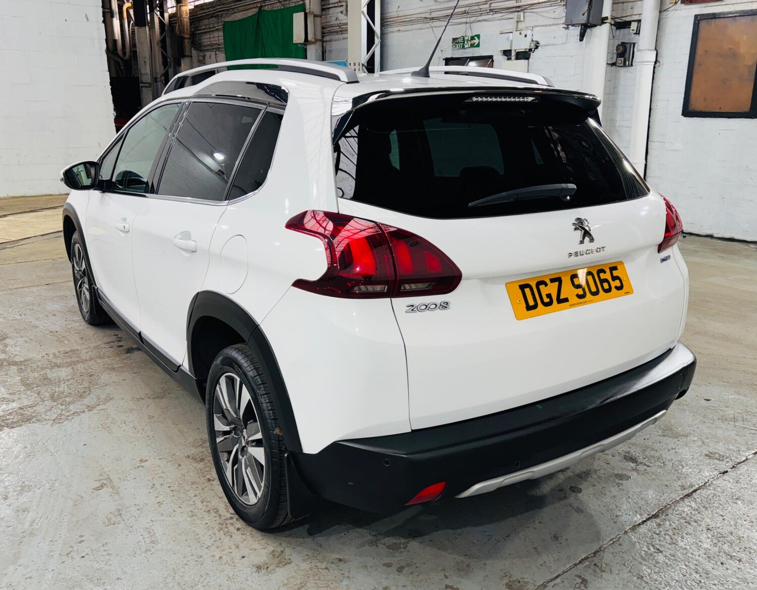Used Peugeot 2008 2016 for sale - 77586199: Photo 7