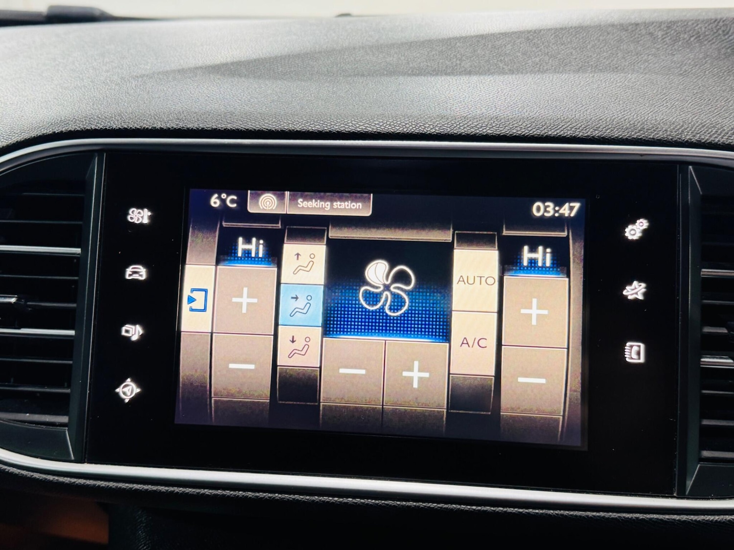 Used Peugeot 308 2016 for sale - 77330657: Photo 17