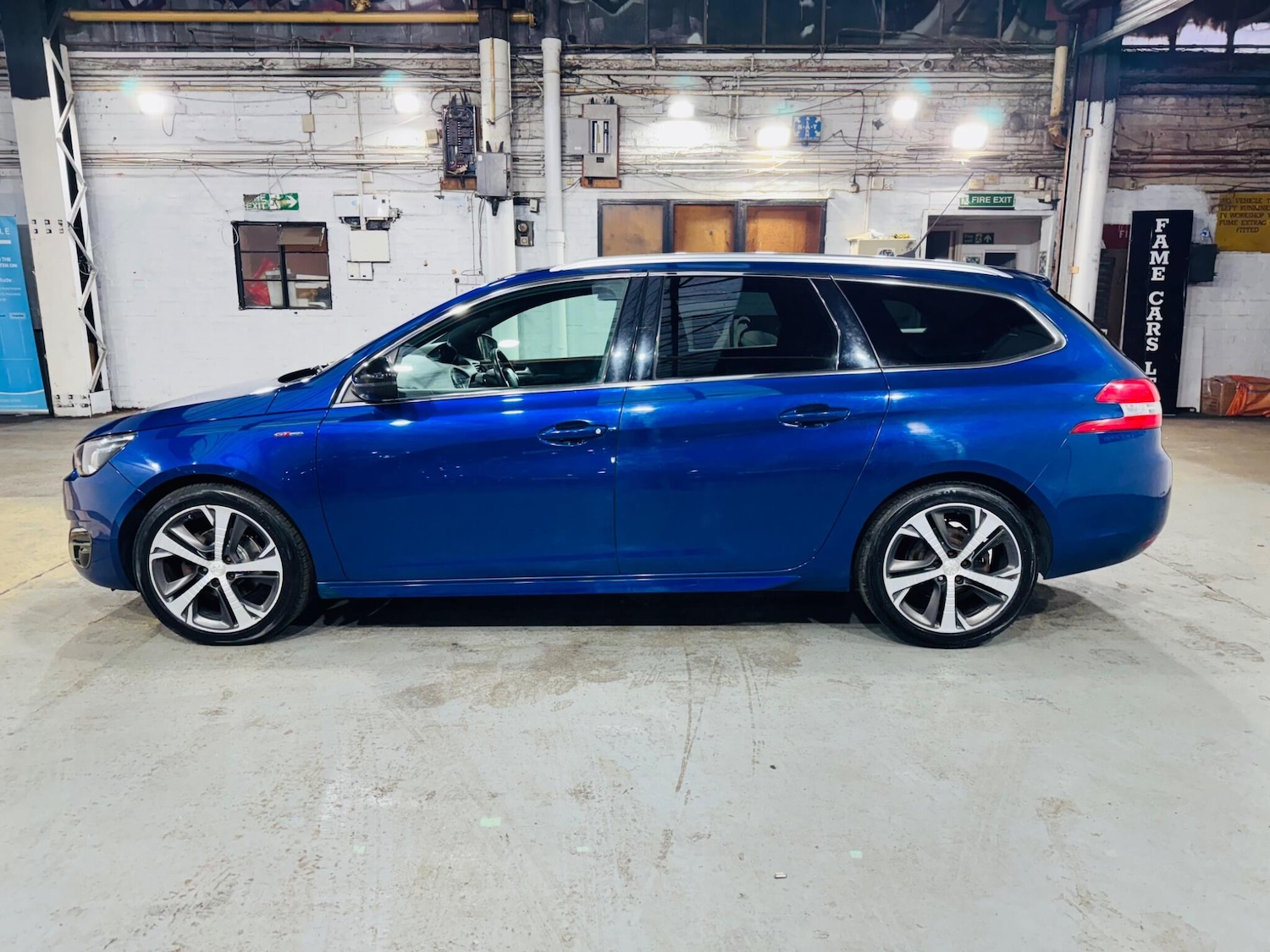 Used Peugeot 308 2016 for sale - 77330657: Photo 9