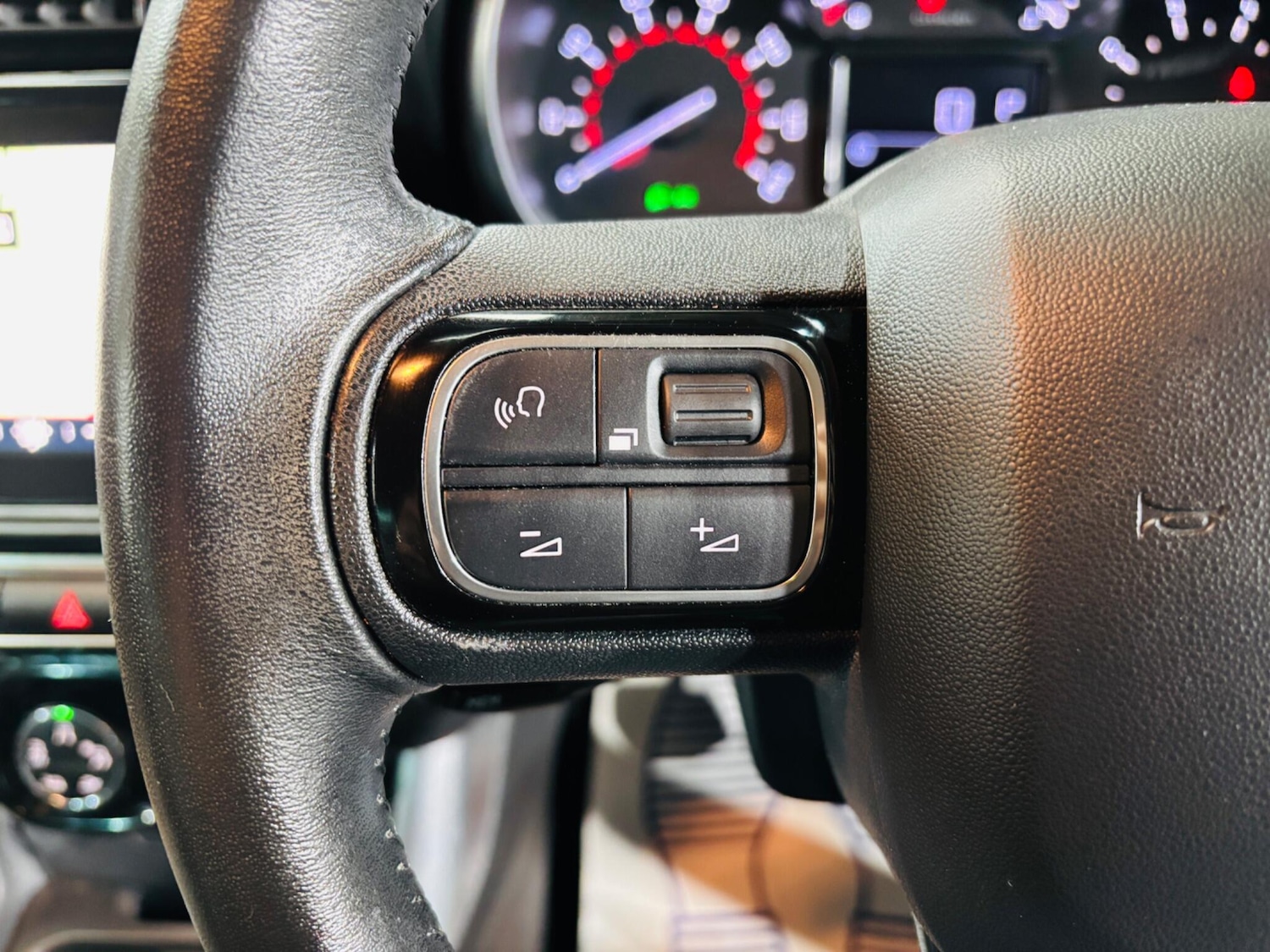 Used Citroen C3 Aircross 2019 for sale - 76728437: Photo 20