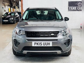 Used Land Rover Discovery Sport 2015 for sale - 78822443: Photo