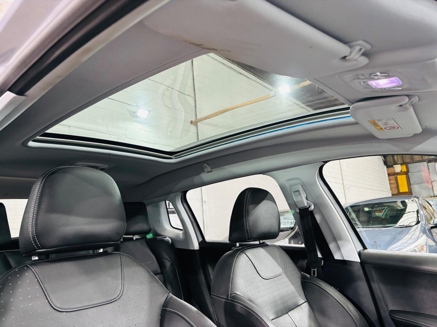 Used Peugeot 2008 2016 for sale - 78058745: Photo 32