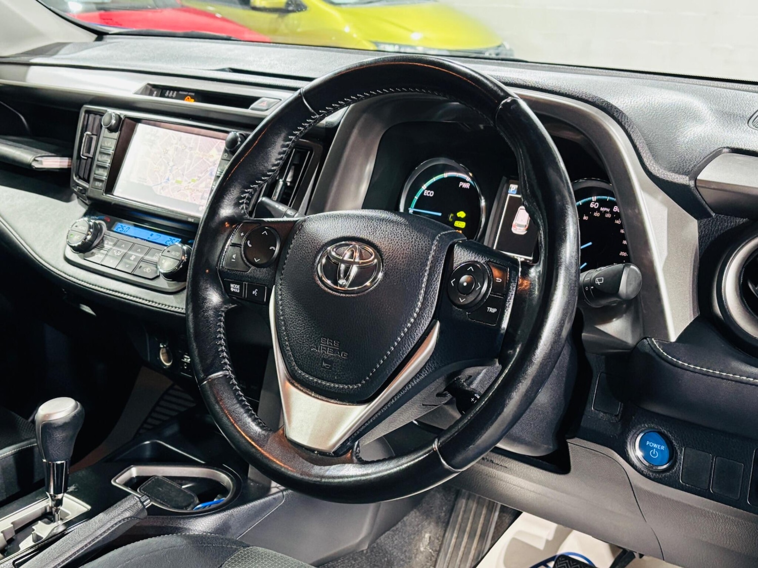 Used Toyota RAV4 2016 for sale - 76432189: Photo 11