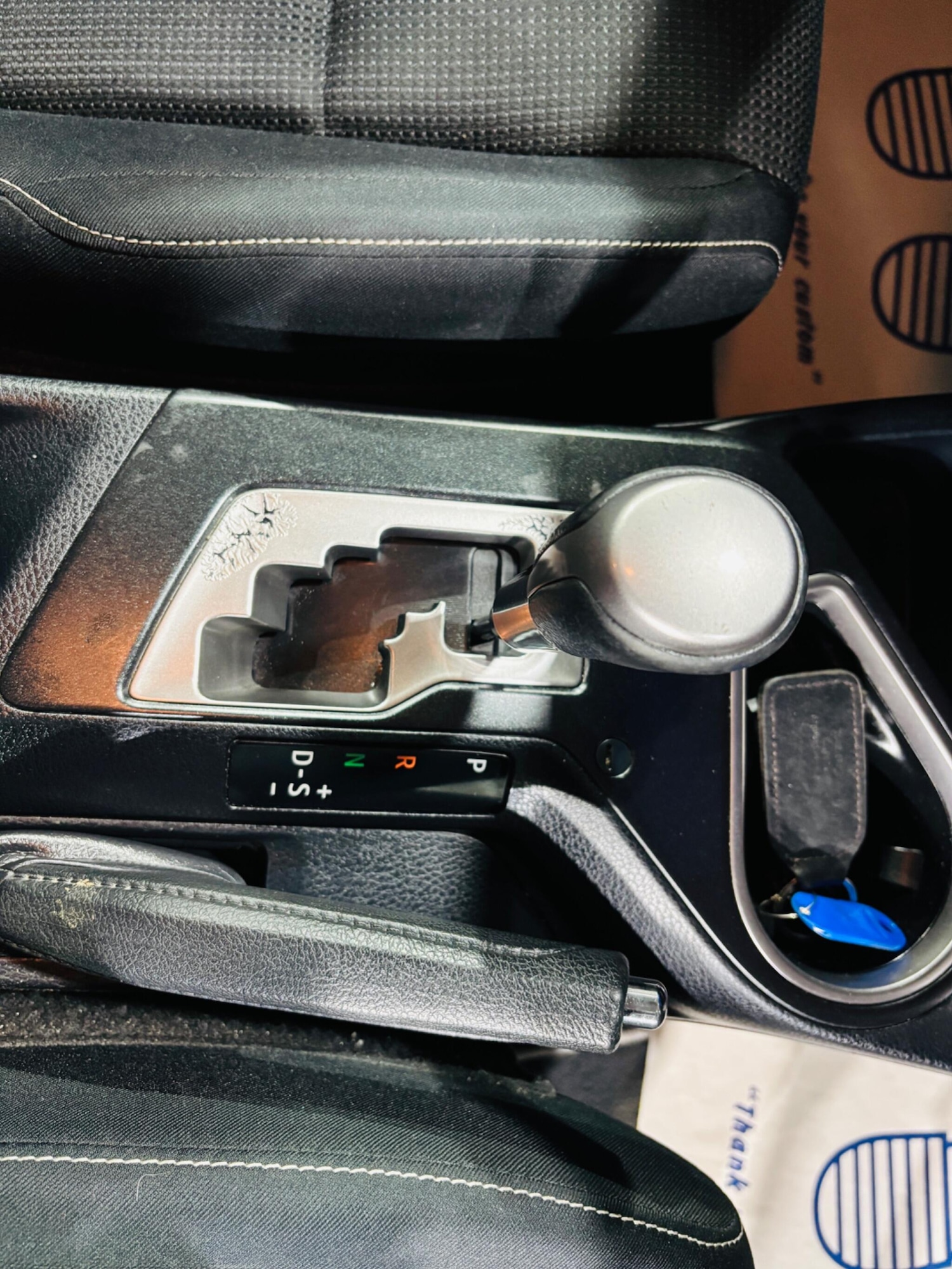 Used Toyota RAV4 2016 for sale - 76432189: Photo 28