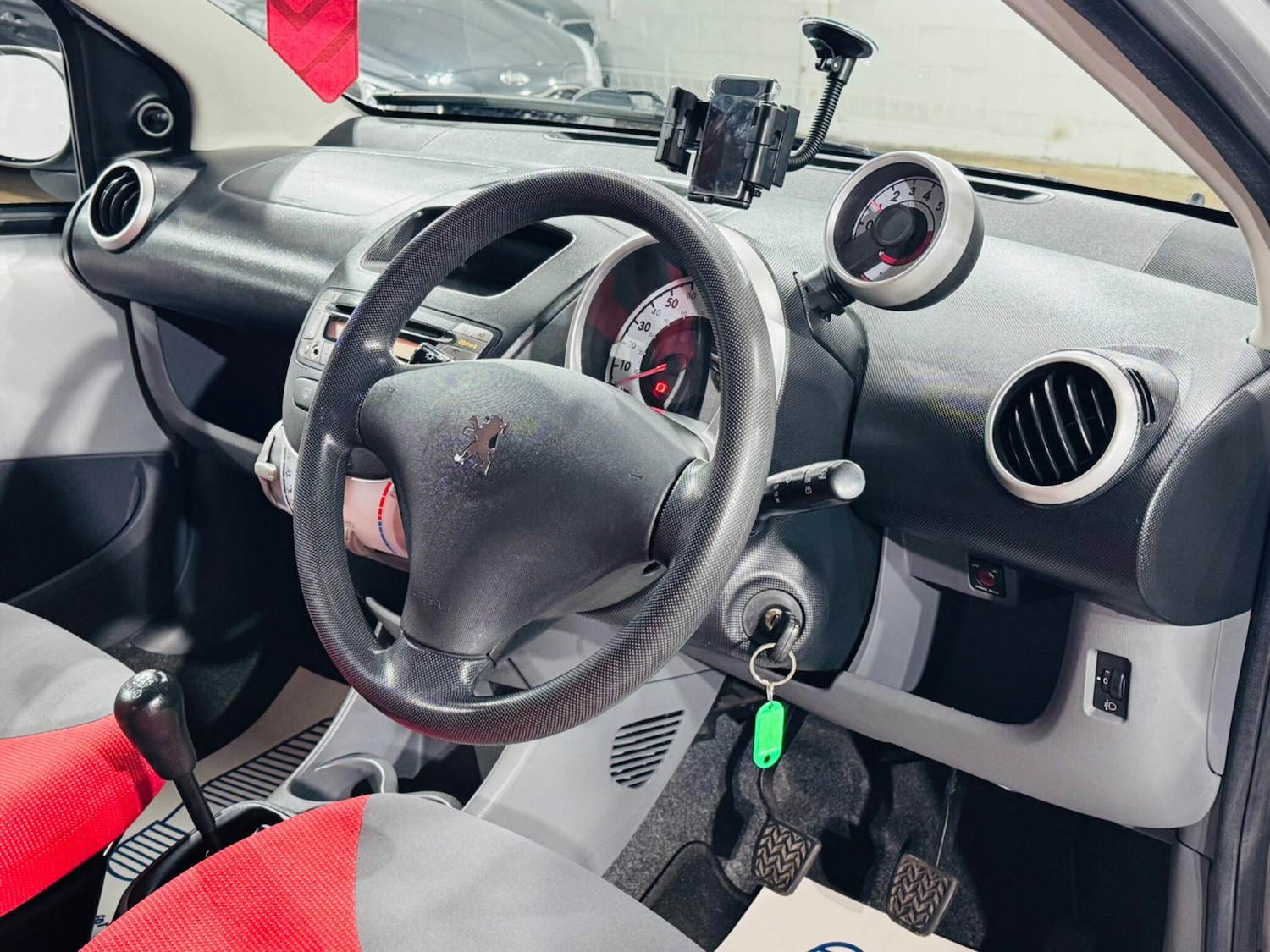 Used Peugeot 107 2007 for sale - 77376914: Photo 11