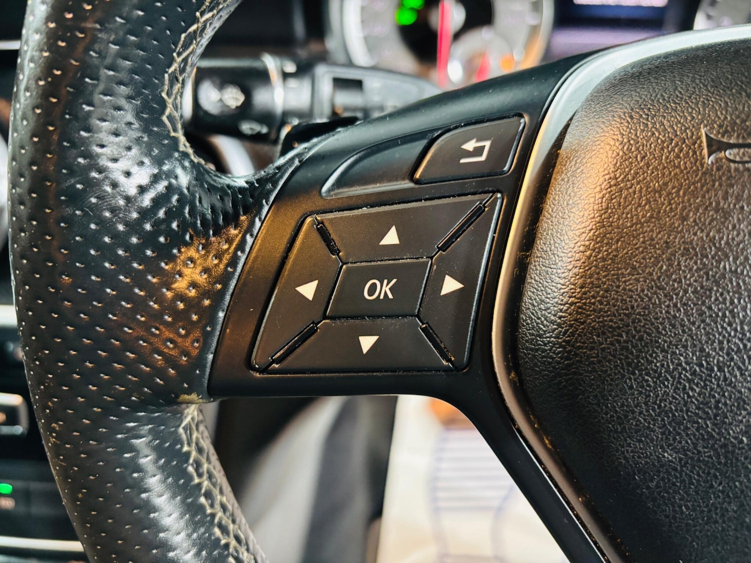 Used Mercedes-Benz A-Class 2014 for sale - 77216200: Photo 21