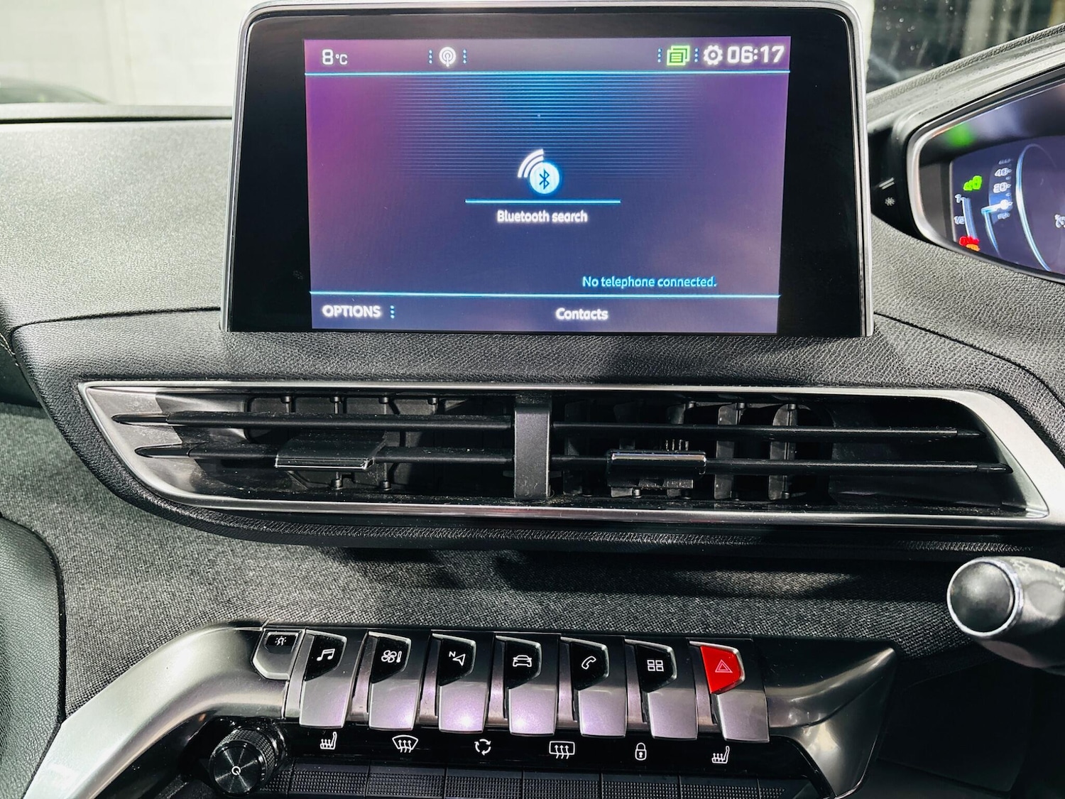 Used Peugeot 3008 2019 for sale - 76965607: Photo 25