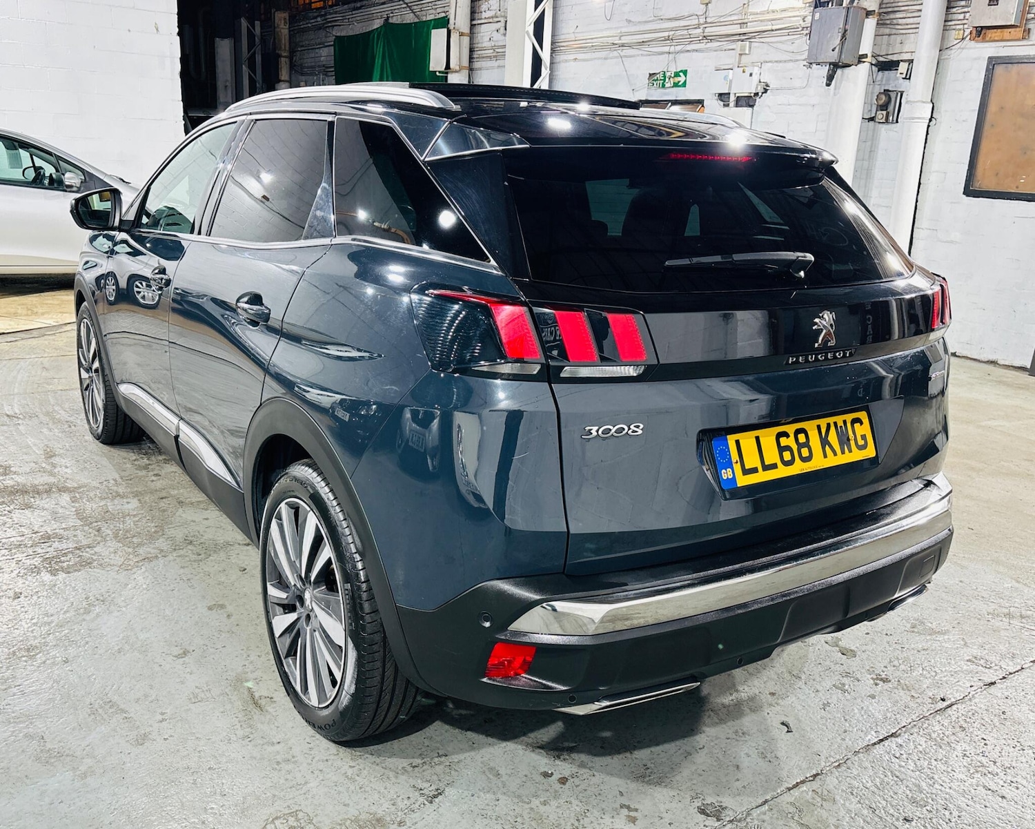 Used Peugeot 3008 2019 for sale - 76965607: Photo 7