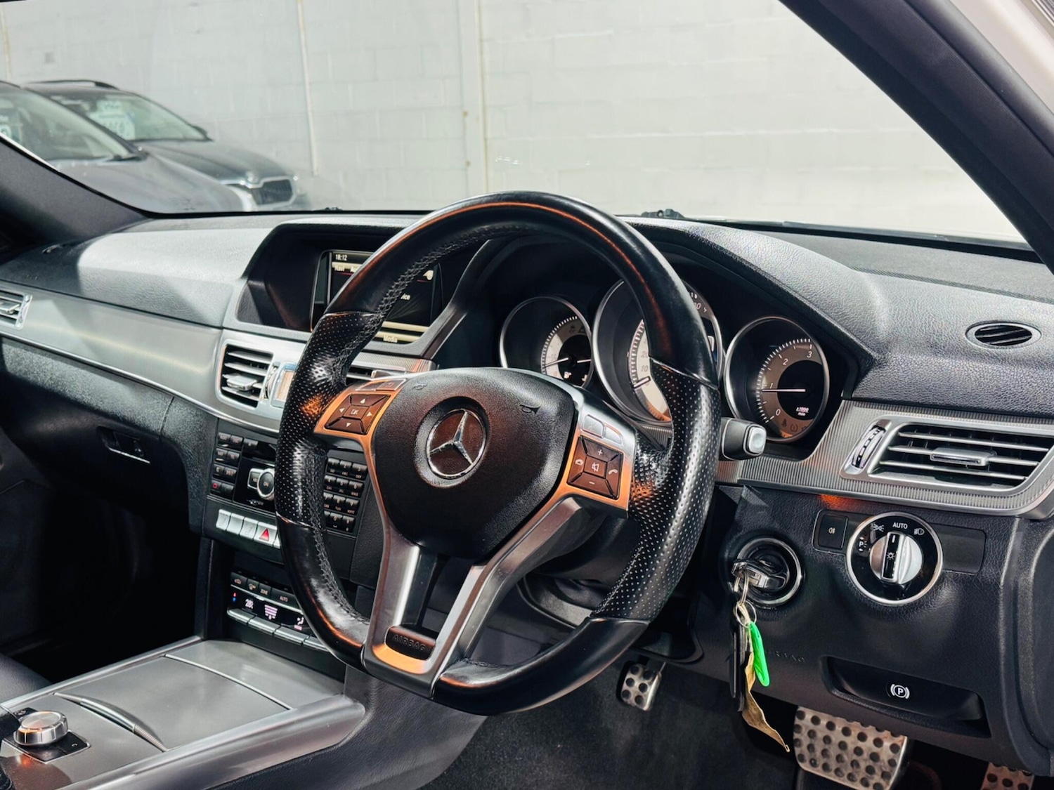 Used Mercedes-Benz E Class 2014 for sale - 77330539: Photo 11