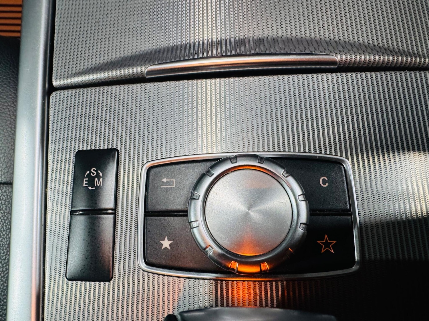 Used Mercedes-Benz E Class 2014 for sale - 77330539: Photo 20