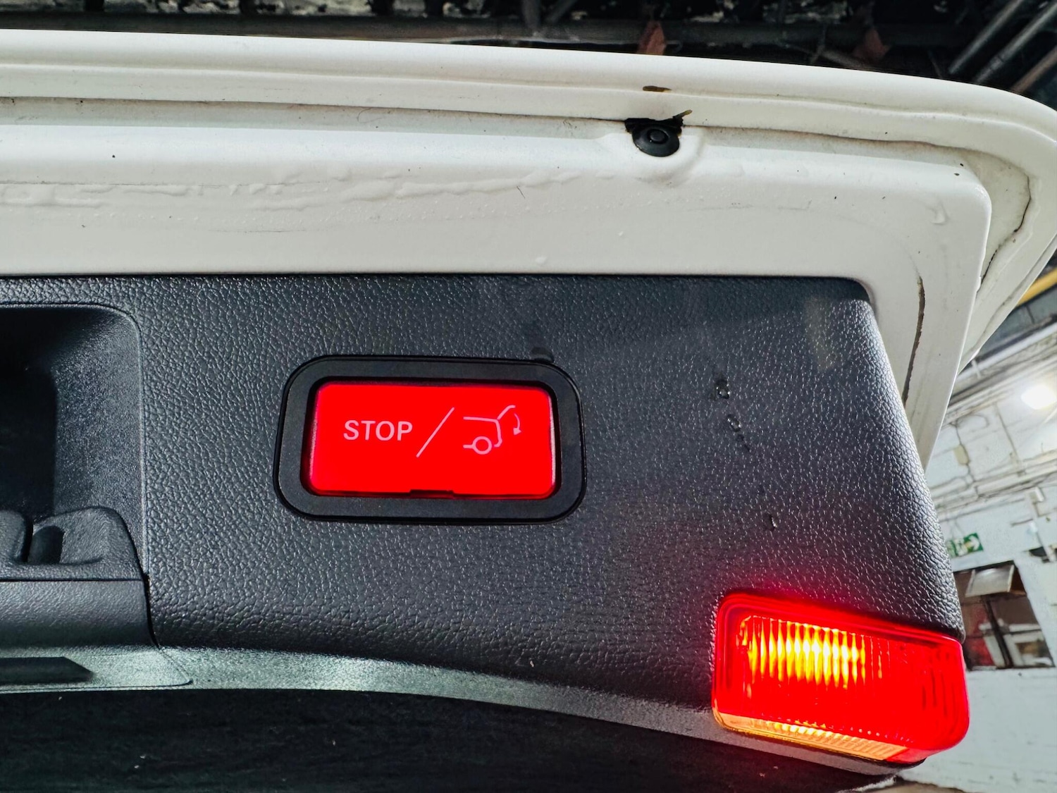 Used Mercedes-Benz E Class 2014 for sale - 77330539: Photo 29