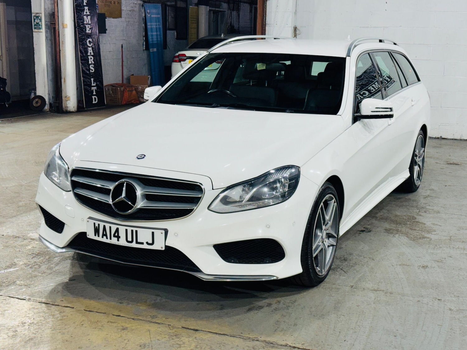 Used Mercedes-Benz E Class 2014 for sale - 77330539: Photo 4