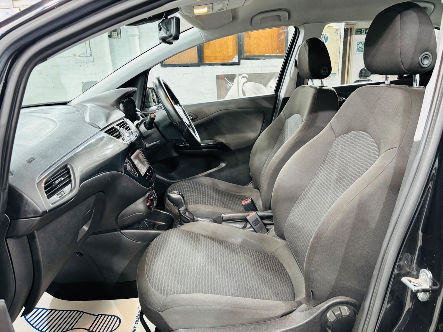 Used Vauxhall Corsa 2015 for sale - 77853606: Photo 15