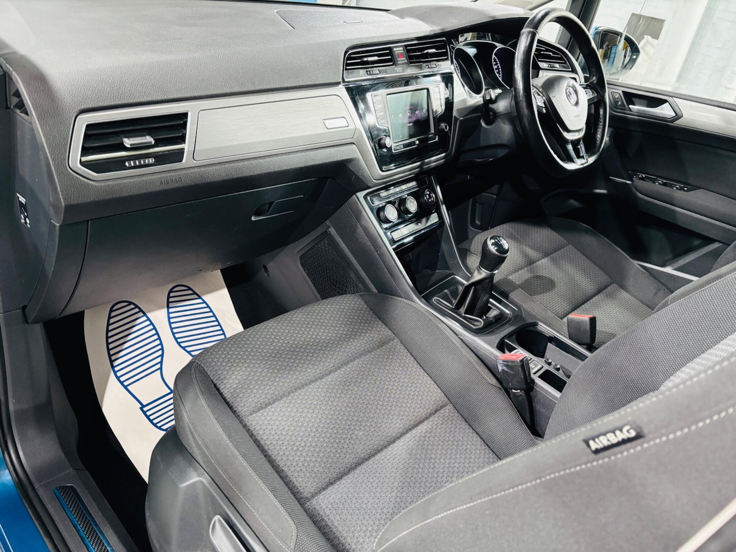 Used Volkswagen Touran 2016 for sale - 76701942: Photo 11