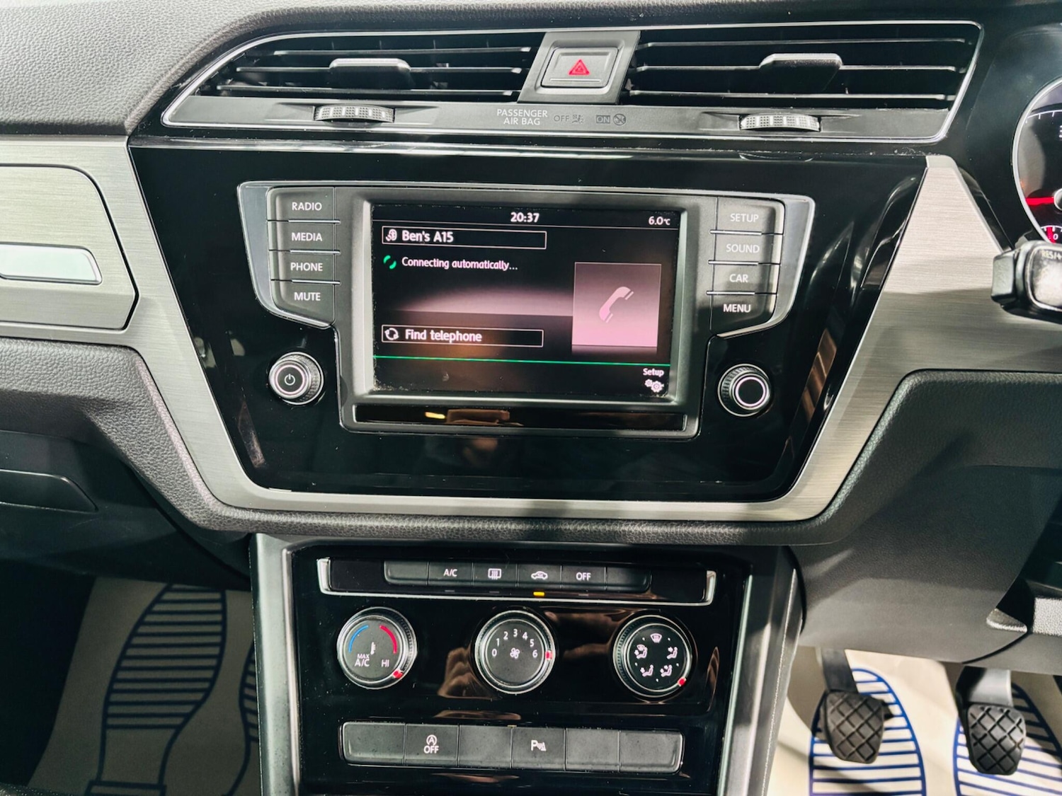 Used Volkswagen Touran 2016 for sale - 76701942: Photo 24