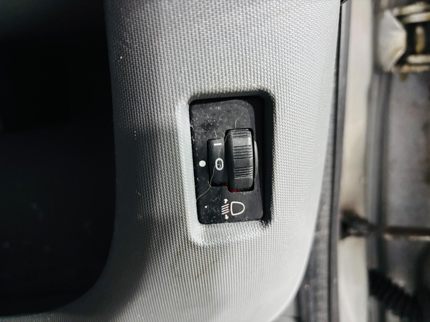 Used Peugeot 107 2010 for sale - 76887034: Photo 18