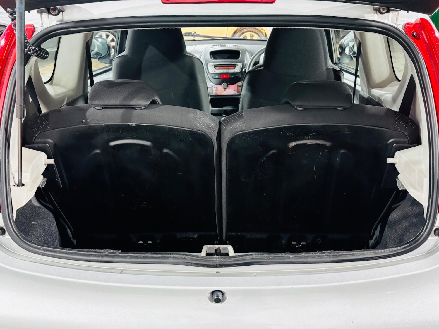 Used Peugeot 107 2010 for sale - 76887034: Photo 25