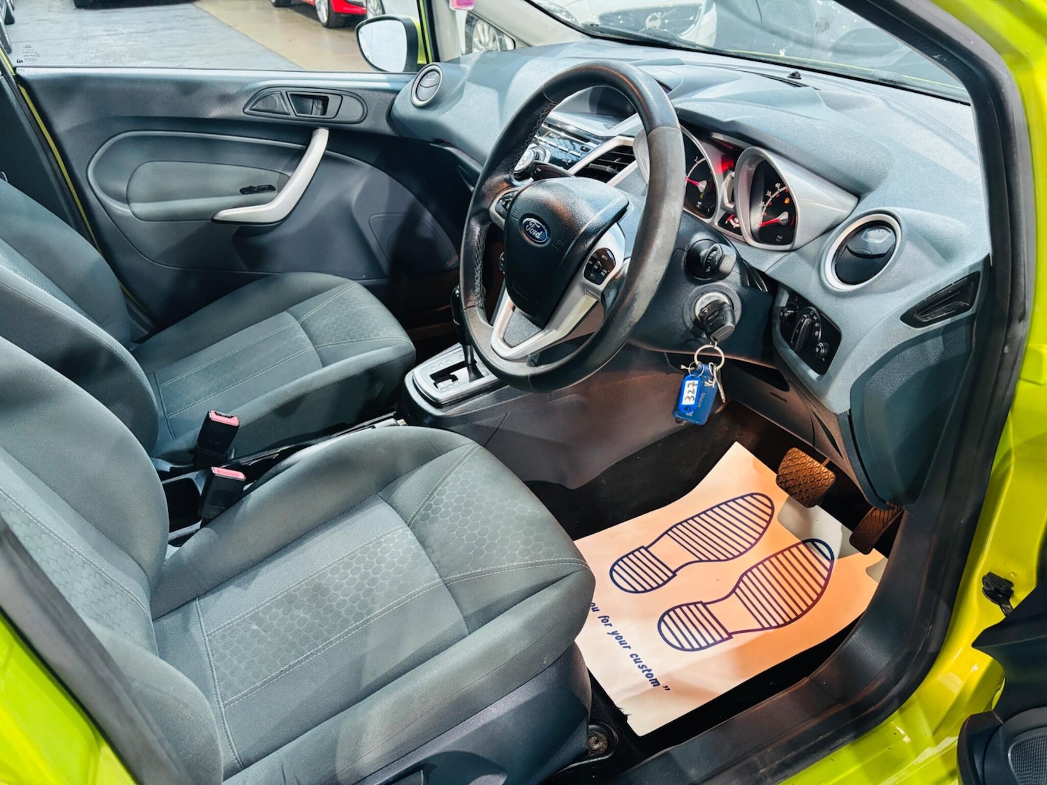 Used Ford Fiesta 2010 for sale - 76926669: Photo 10