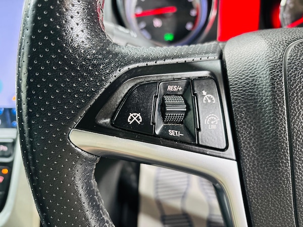 Used Vauxhall Astra GTC 2012 for sale - 76227821: Photo 20