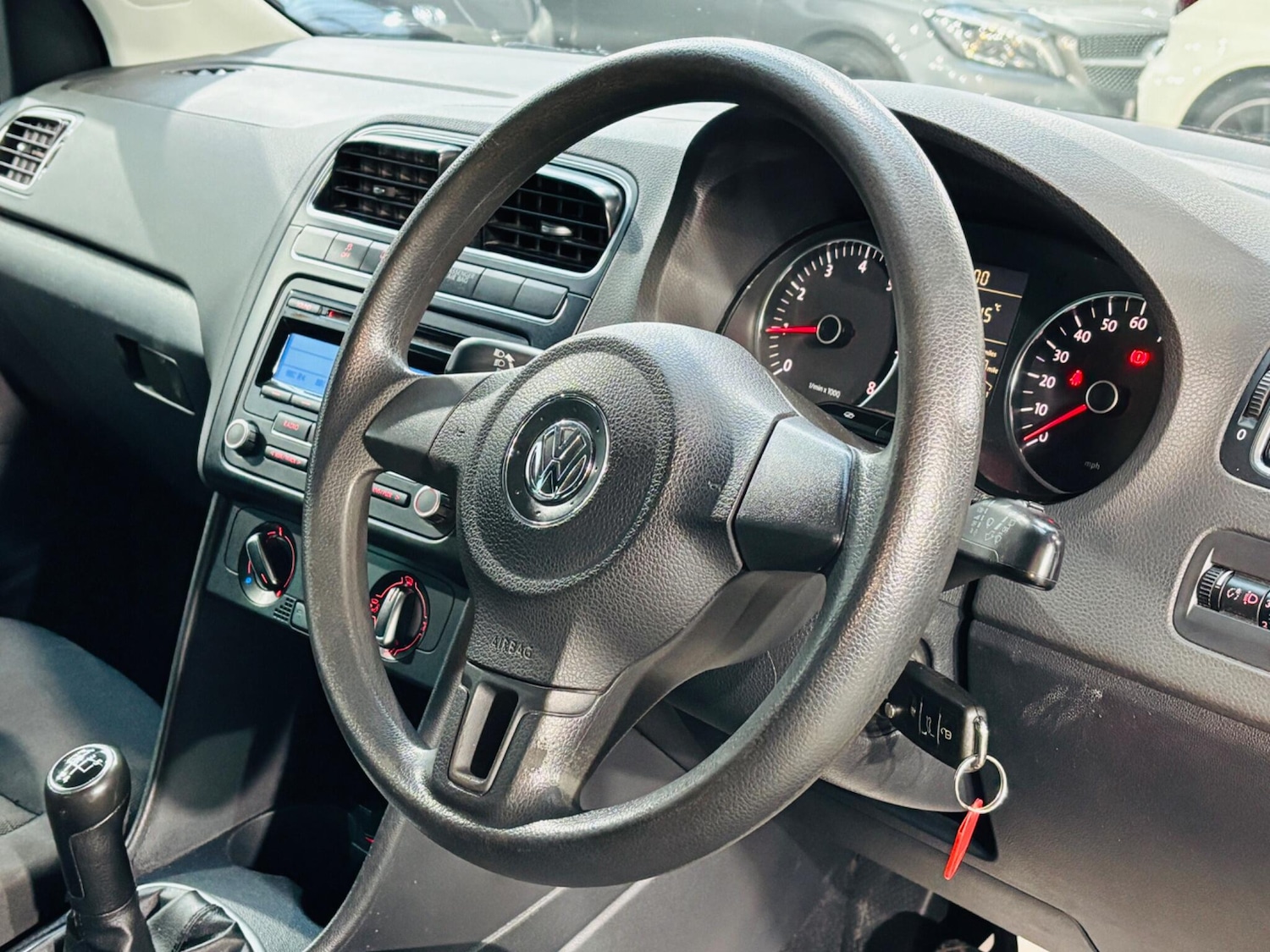 Used Volkswagen Polo 2010 for sale - 76659210: Photo 13