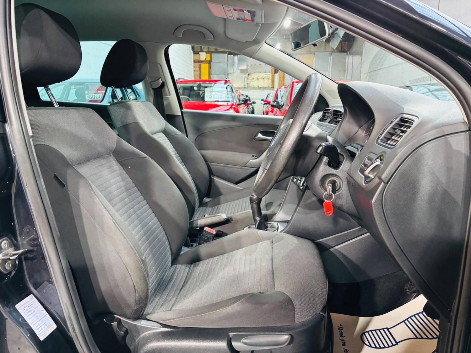 Used Volkswagen Polo 2010 for sale - 76659210: Photo 14