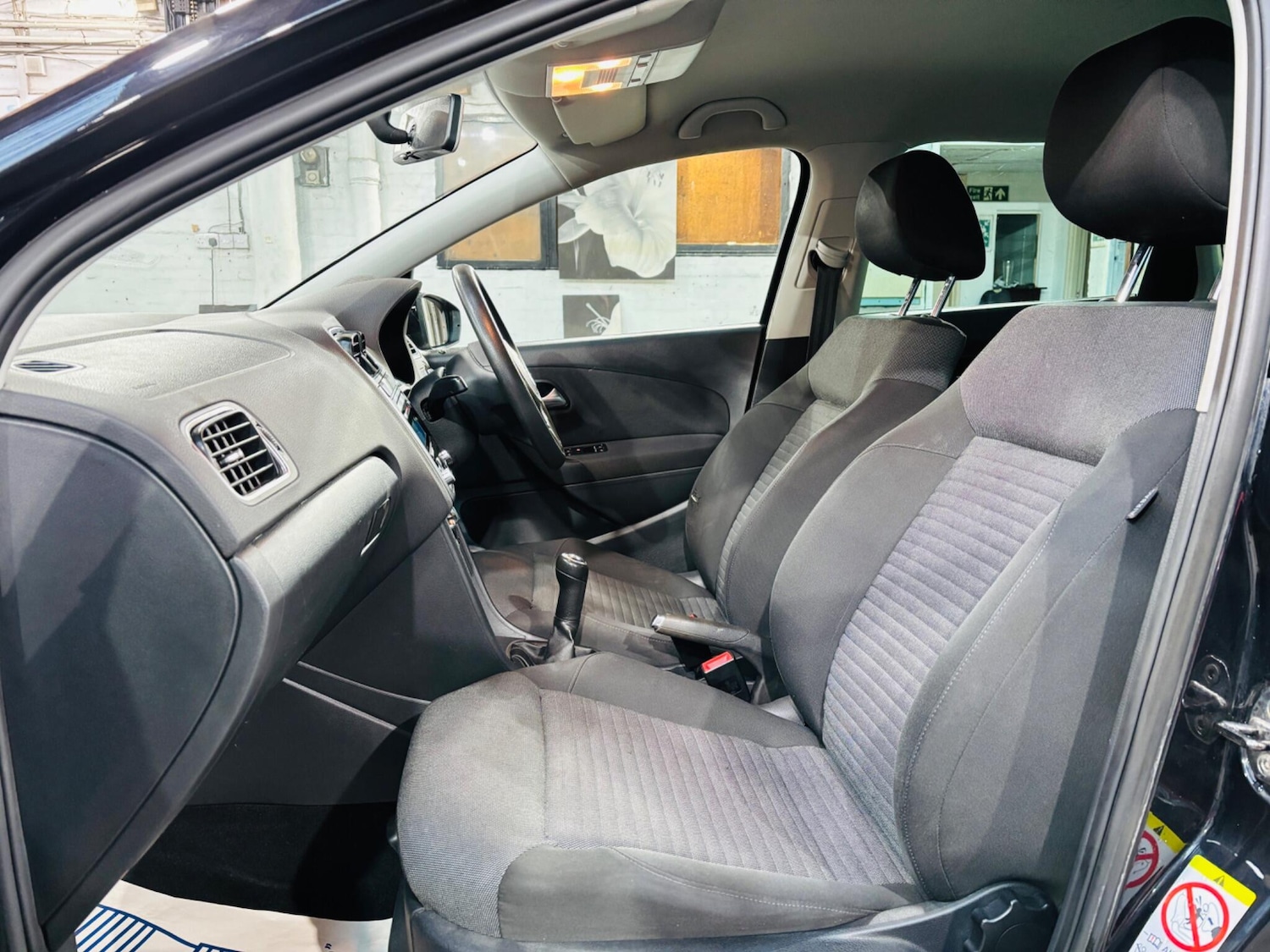 Used Volkswagen Polo 2010 for sale - 76659210: Photo 16