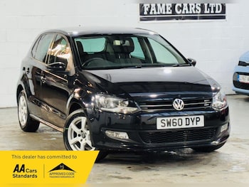 Used Volkswagen Polo 2010 for sale - 76659210: Photo