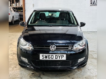 Used Volkswagen Polo 2010 for sale - 76659210: Photo