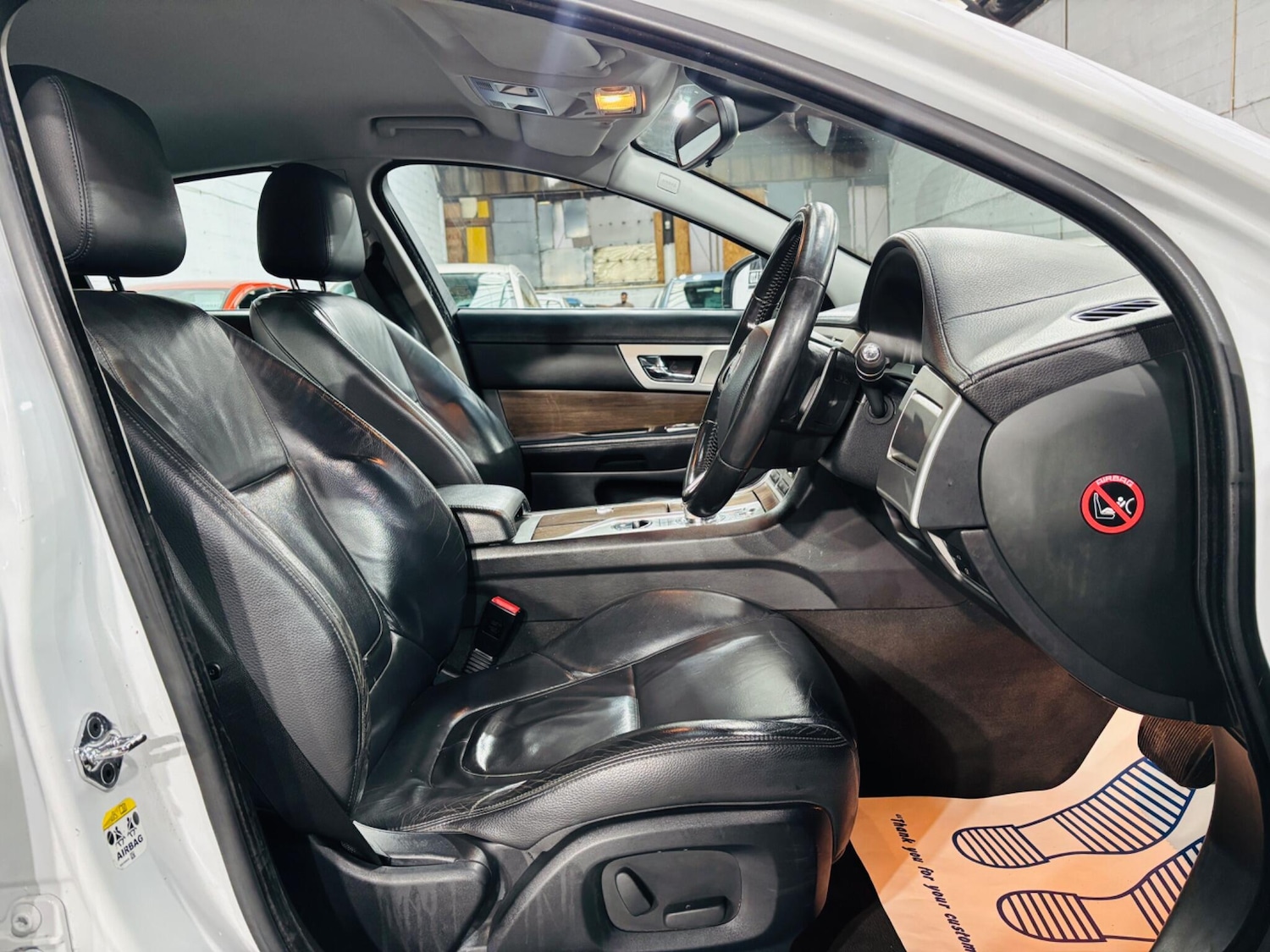 Used Jaguar XF 2012 for sale - 76349506: Photo 13