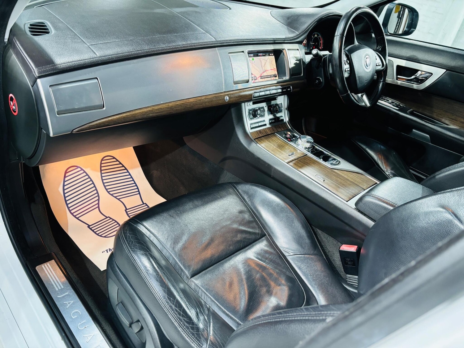 Used Jaguar XF 2012 for sale - 76349506: Photo 14