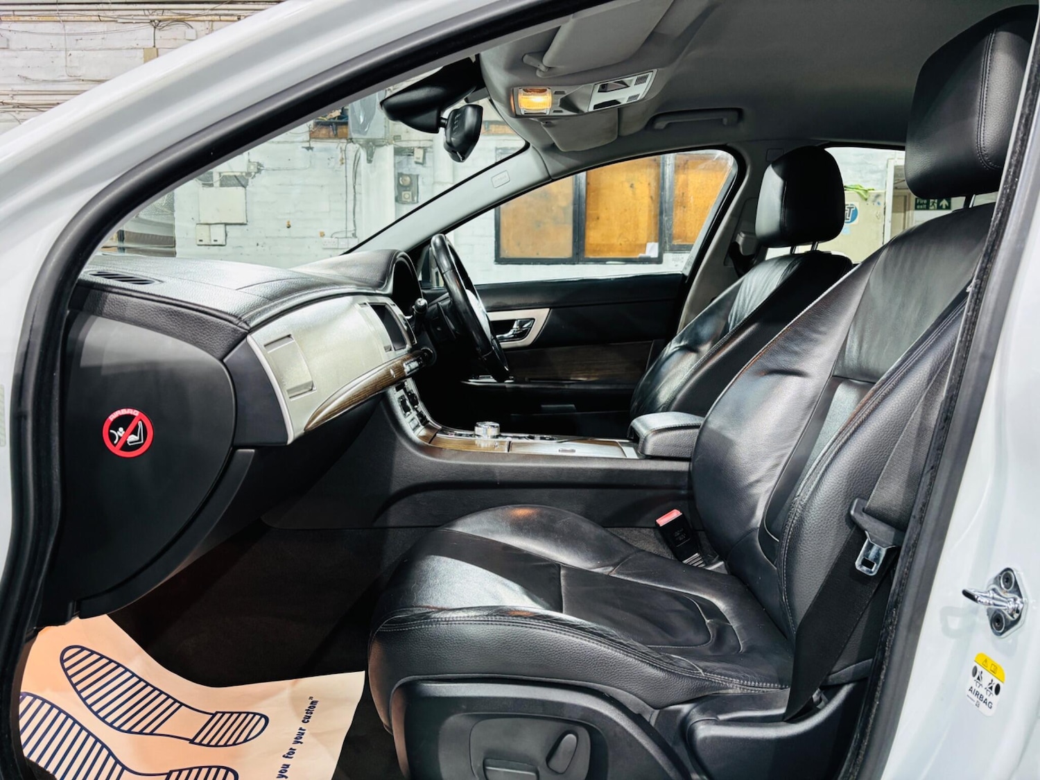 Used Jaguar XF 2012 for sale - 76349506: Photo 15