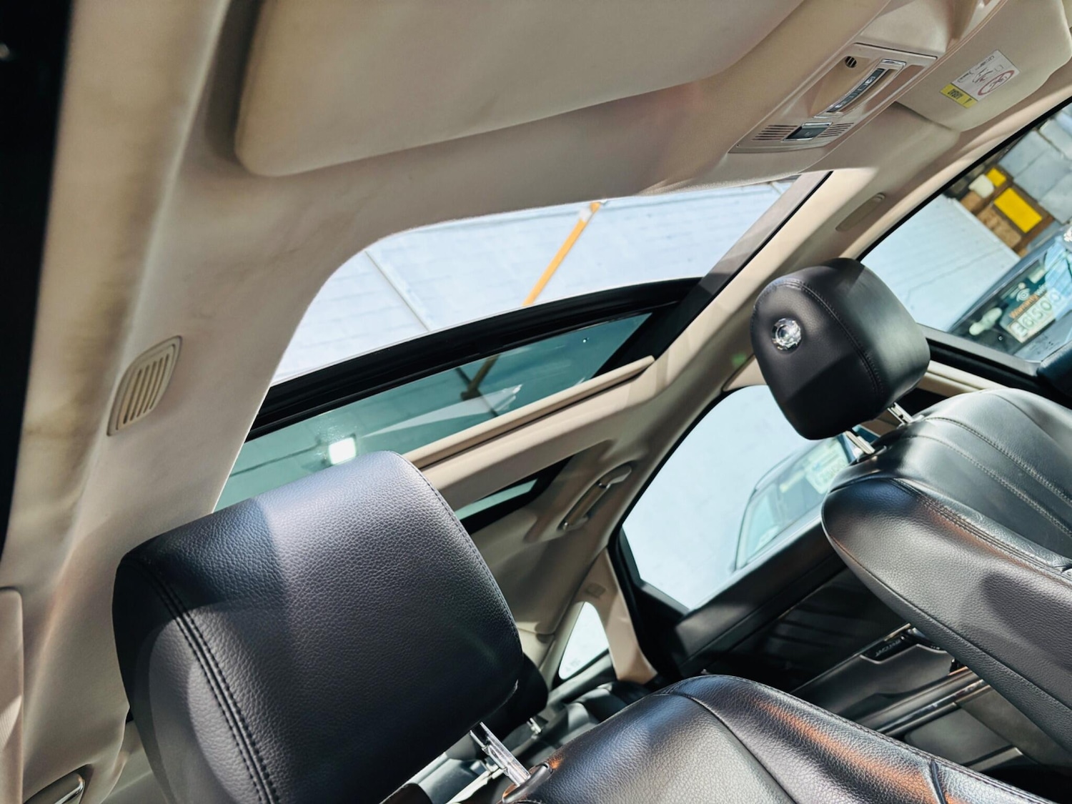 Used Jaguar XJ 2013 for sale - 76753011: Photo 17