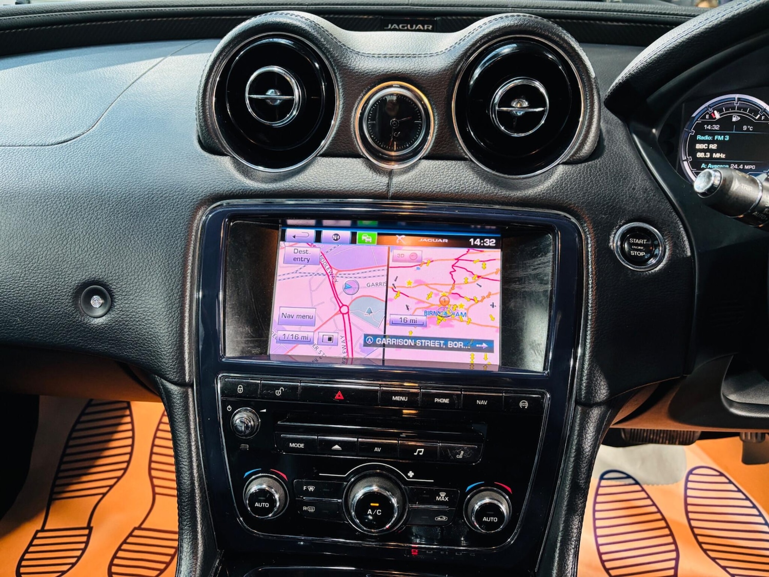 Used Jaguar XJ 2013 for sale - 76753011: Photo 24