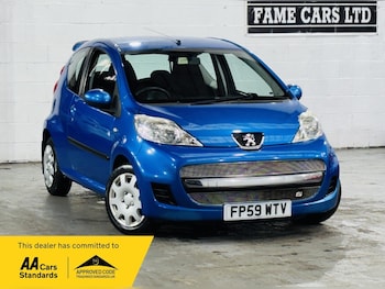 2009 (59) - 1.0 12V Urban 2 Tronic Euro 4 3dr