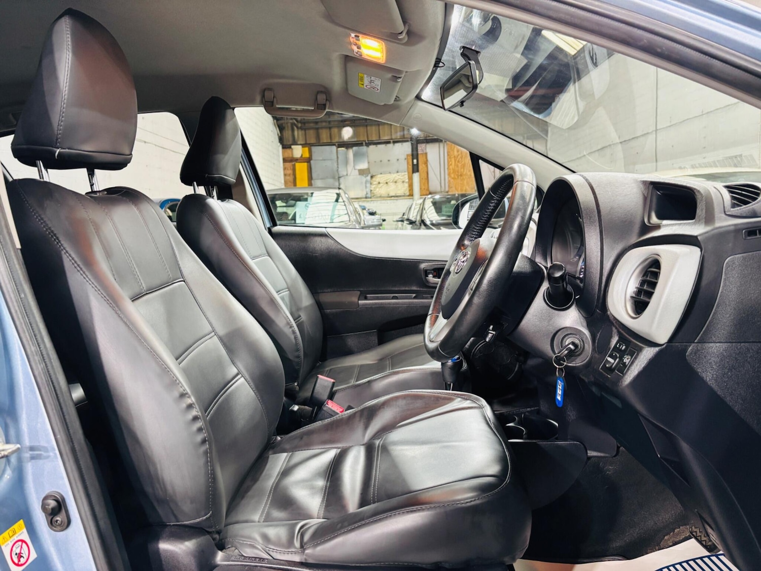 Used Toyota Yaris 2014 for sale - 76306861: Photo 13