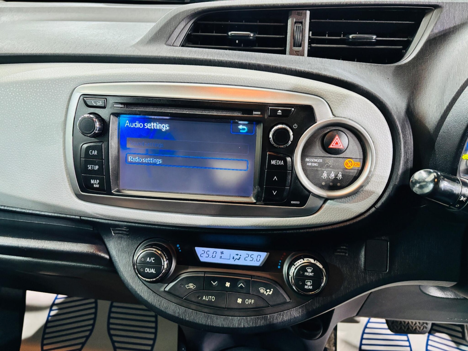 Used Toyota Yaris 2014 for sale - 76306861: Photo 26