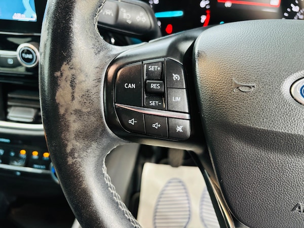 Used Ford Fiesta 2017 for sale - 75577986: Photo 24