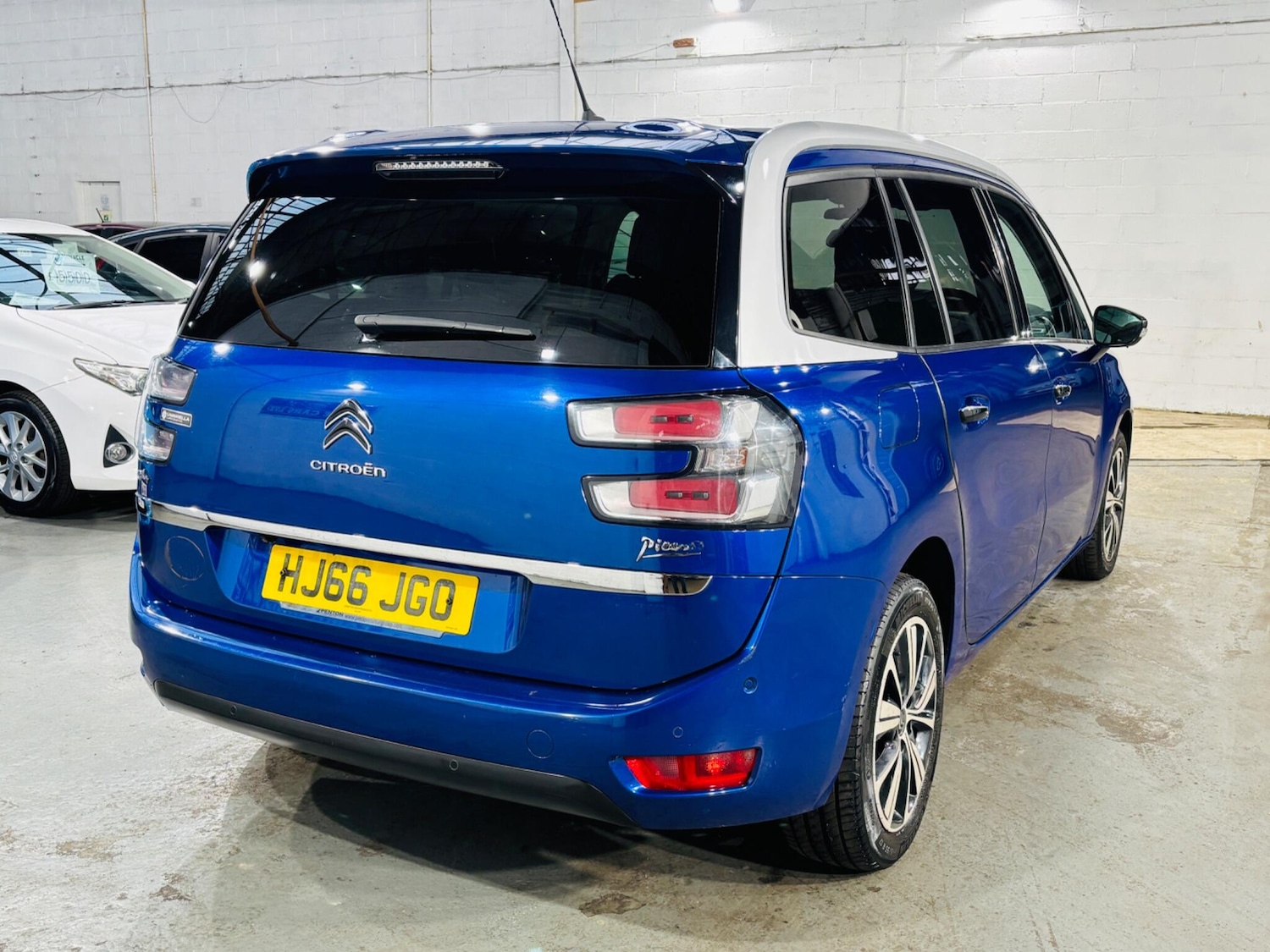 Used Citroen C4 Grand Picasso 2016 for sale - 76109129: Photo 5