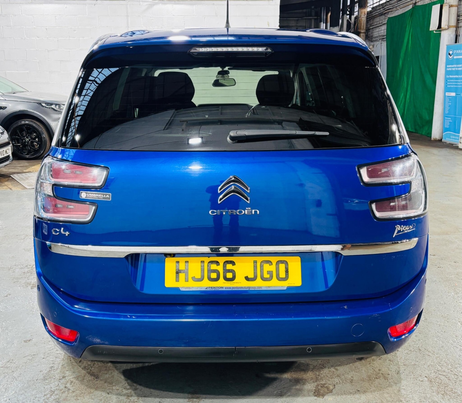 Used Citroen C4 Grand Picasso 2016 for sale - 76109129: Photo 6