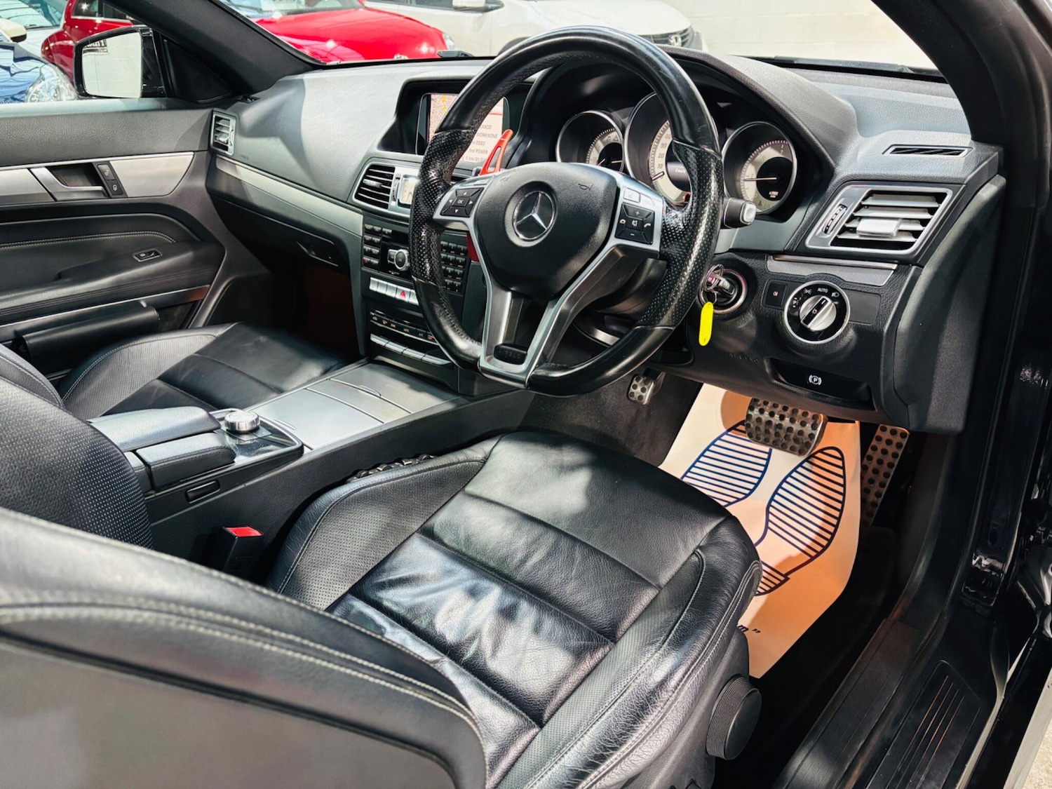 Used Mercedes-Benz E Class 2014 for sale - 76377600: Photo 10