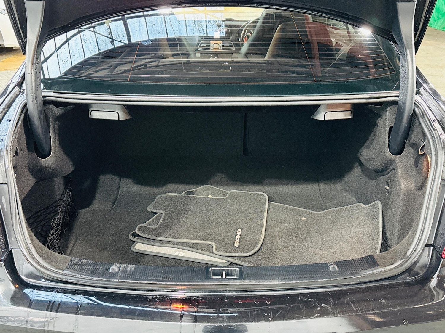 Used Mercedes-Benz E Class 2014 for sale - 76377600: Photo 37