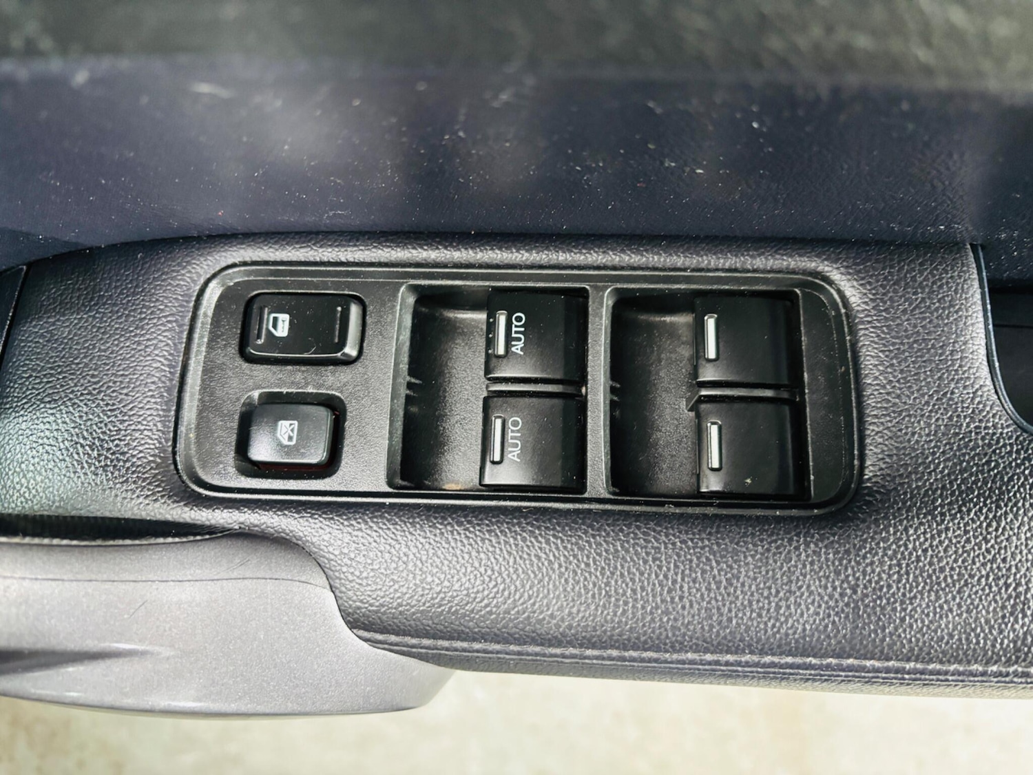 Used Honda CR-V 2008 for sale - 76370388: Photo 18