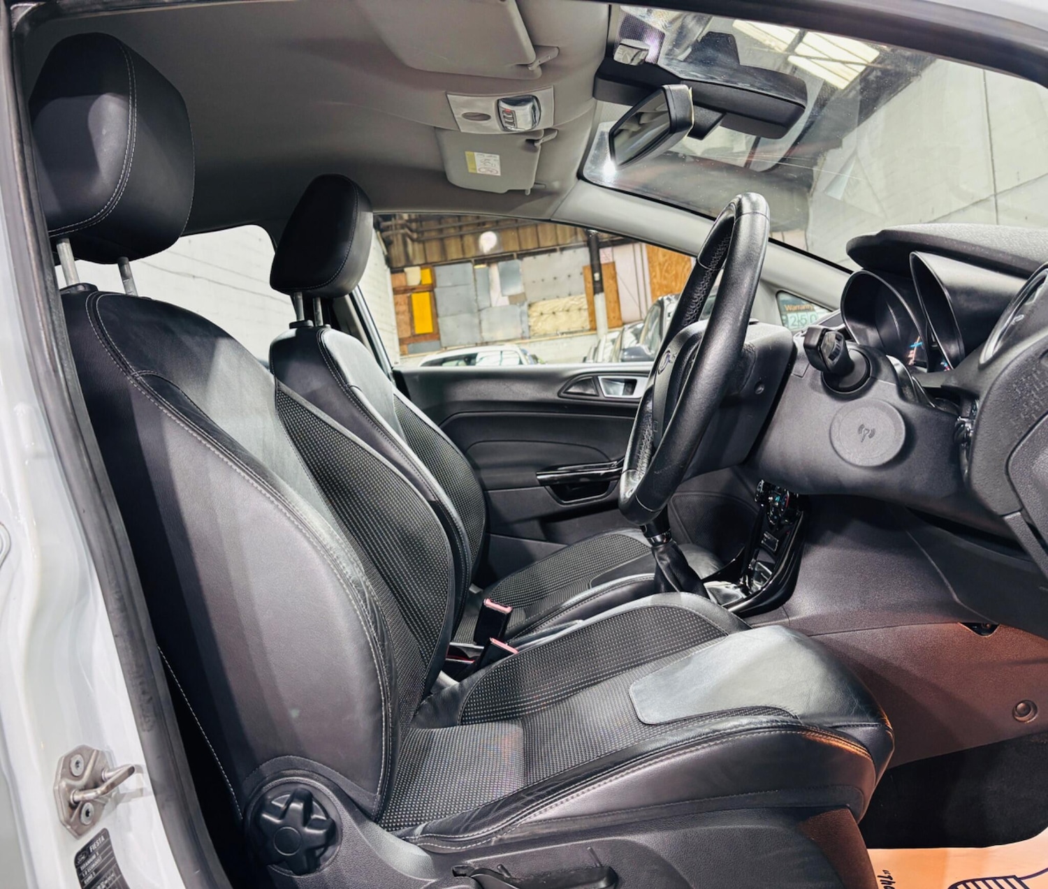 Used Ford Fiesta 2014 for sale - 76349822: Photo 11