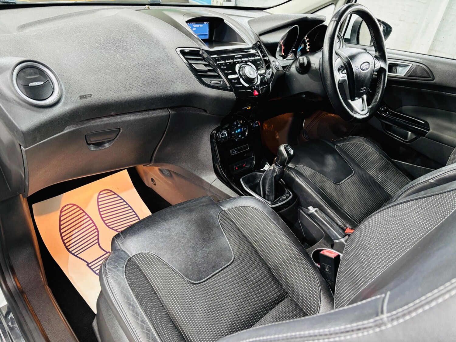 Used Ford Fiesta 2014 for sale - 76349822: Photo 13