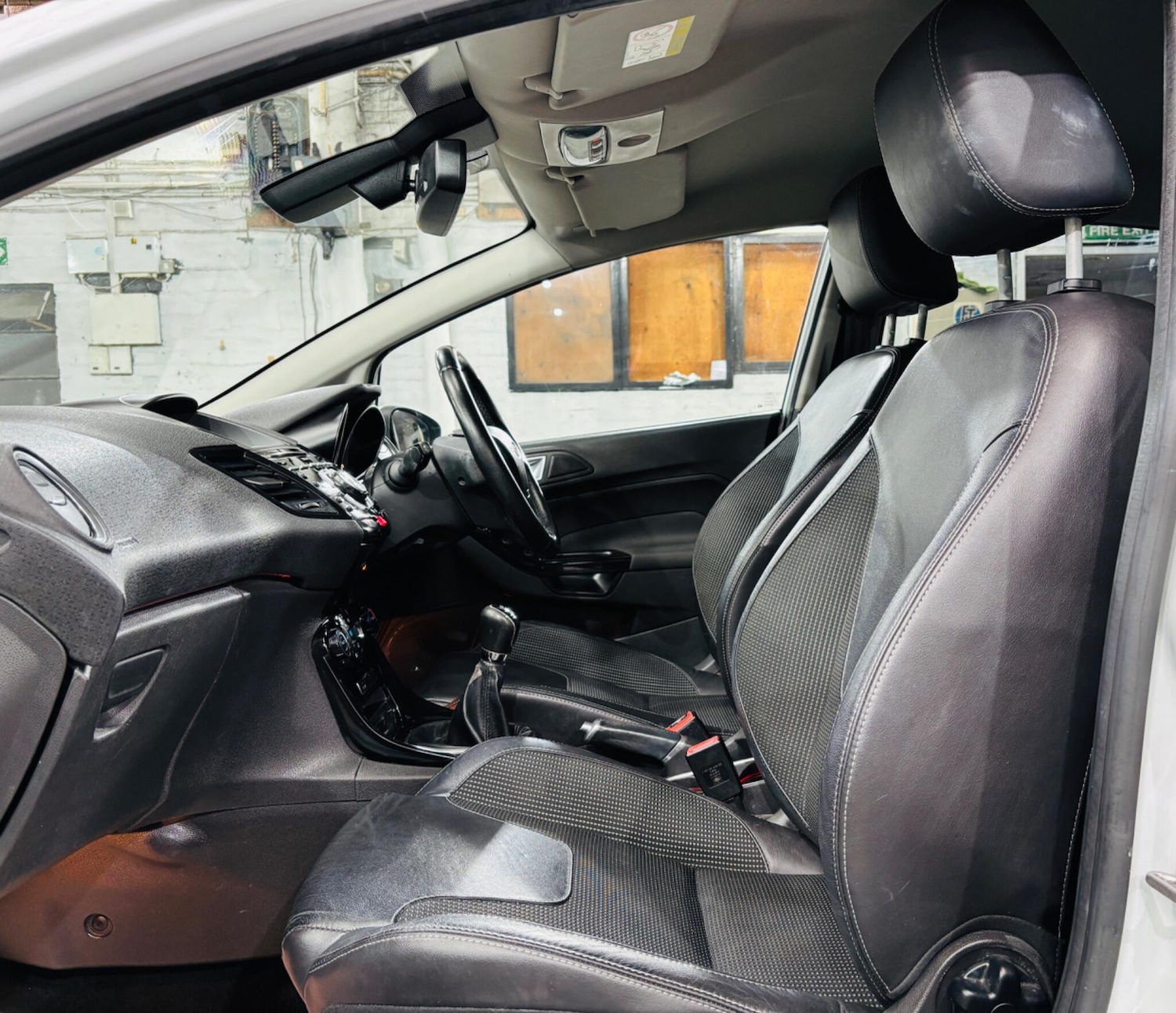 Used Ford Fiesta 2014 for sale - 76349822: Photo 14