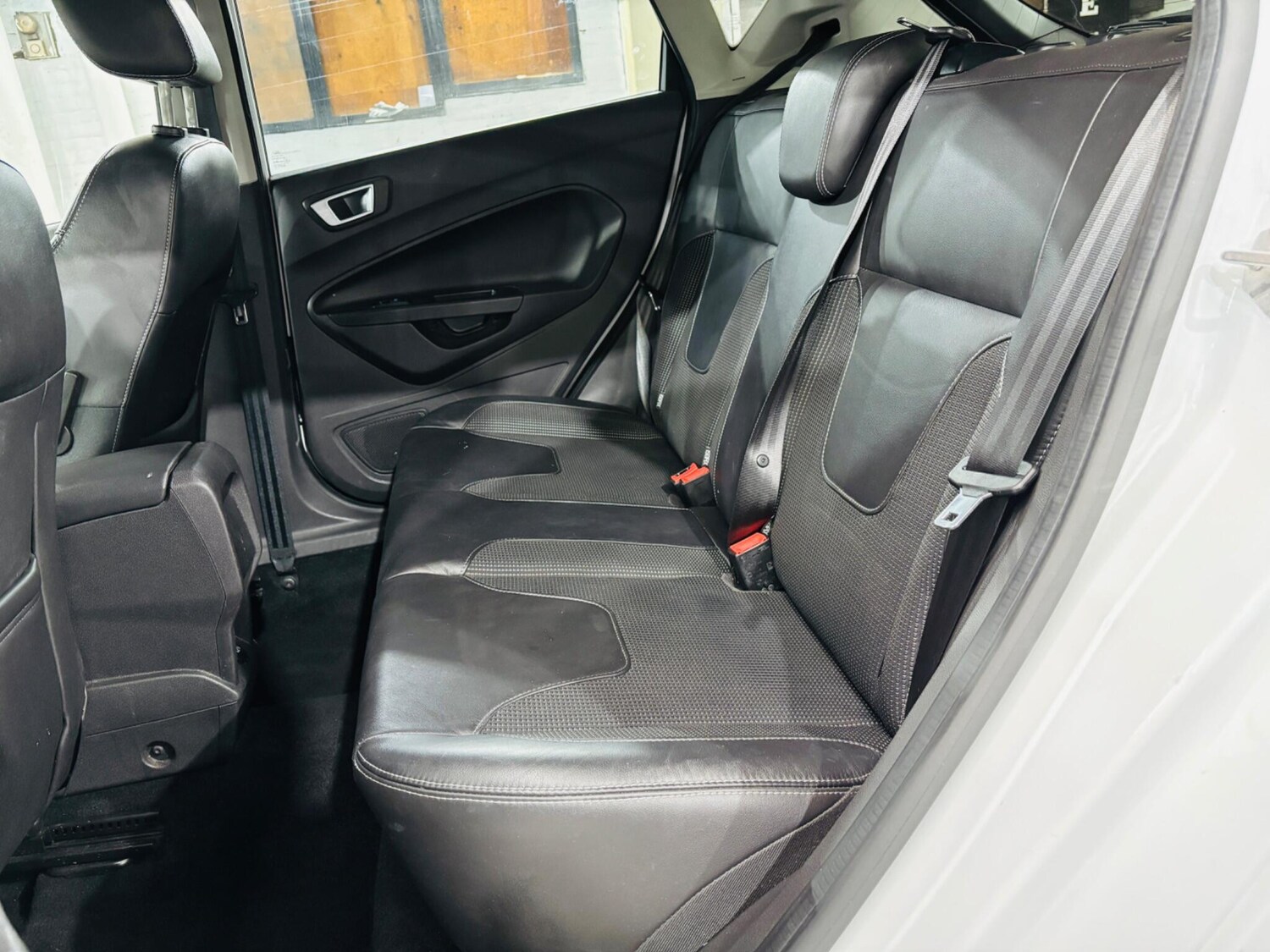 Used Ford Fiesta 2014 for sale - 76349822: Photo 15