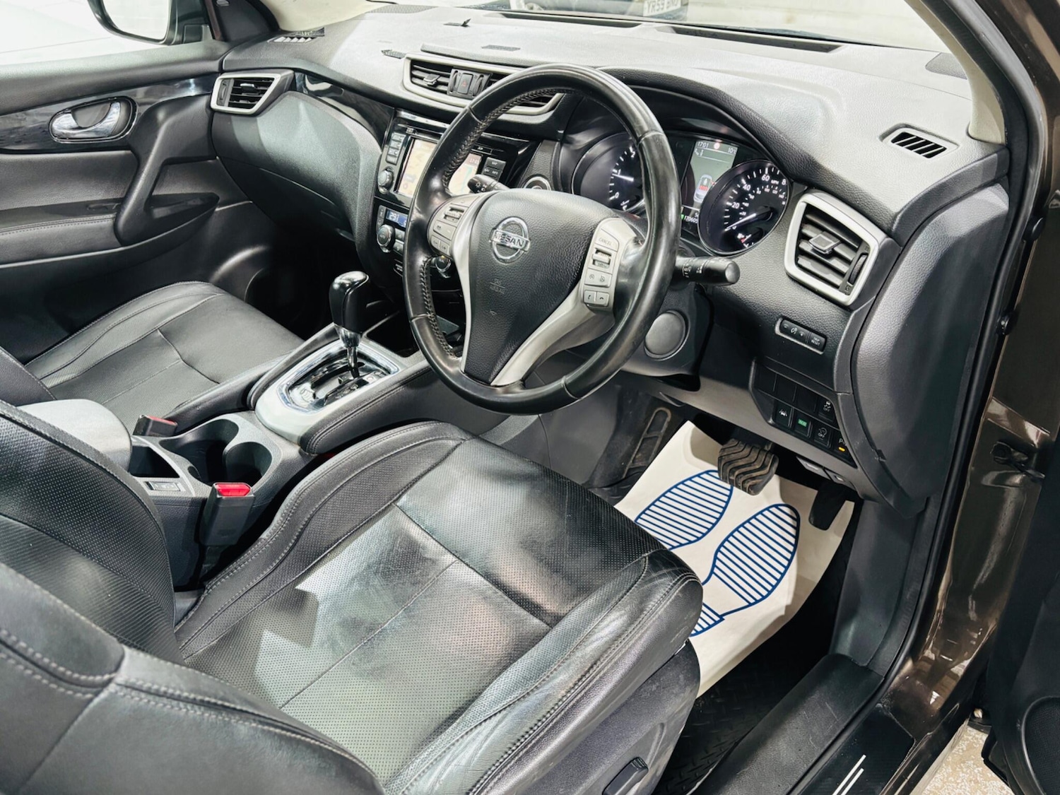 Used Nissan Qashqai 2015 for sale - 78205336: Photo 10