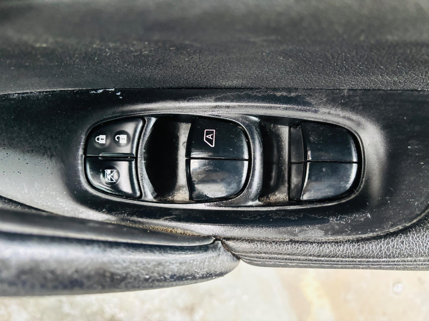 Used Nissan Qashqai 2015 for sale - 78205336: Photo 17